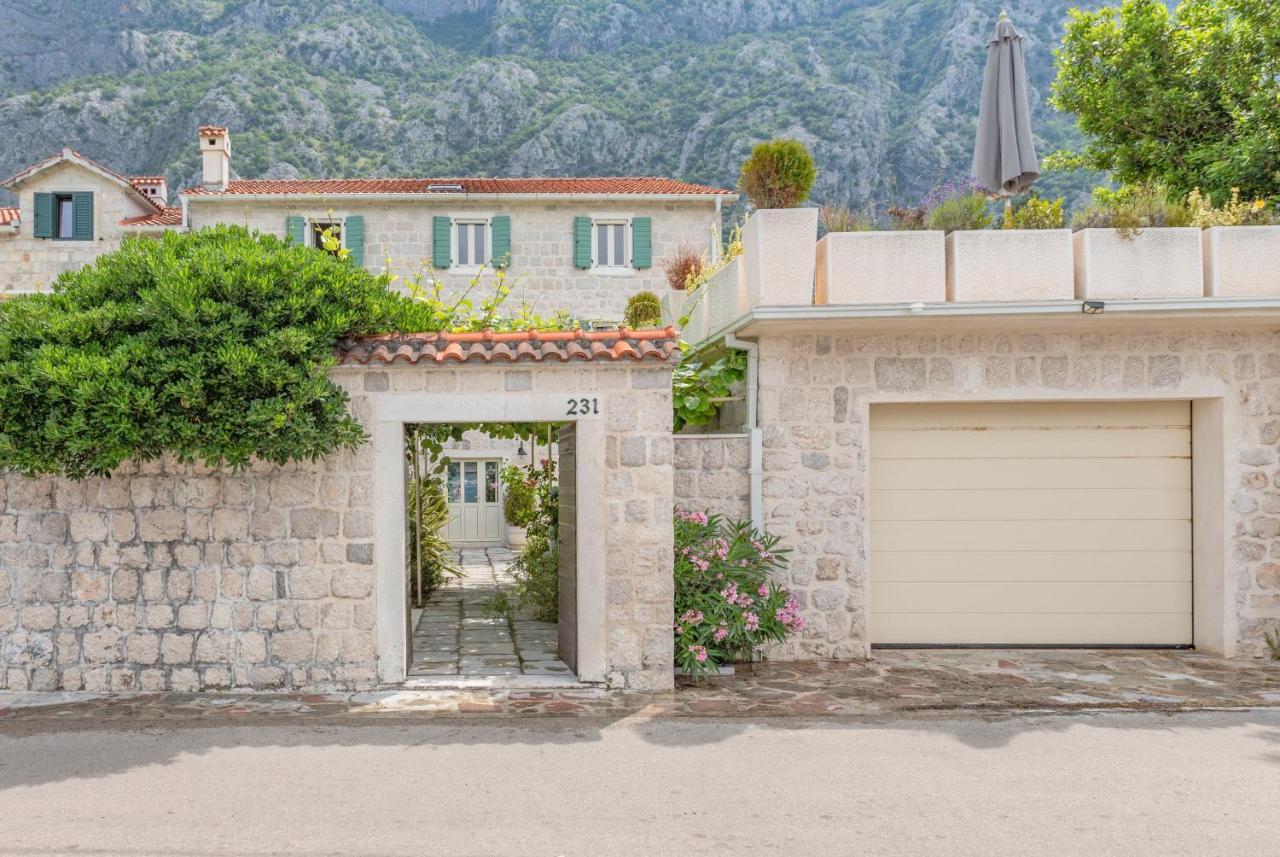 Apartments D&V Kotor Ngoại thất bức ảnh