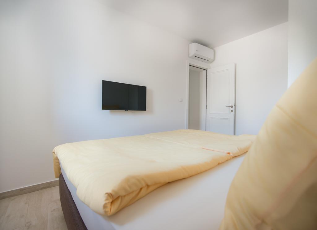 Apartments D&V Kotor Ngoại thất bức ảnh